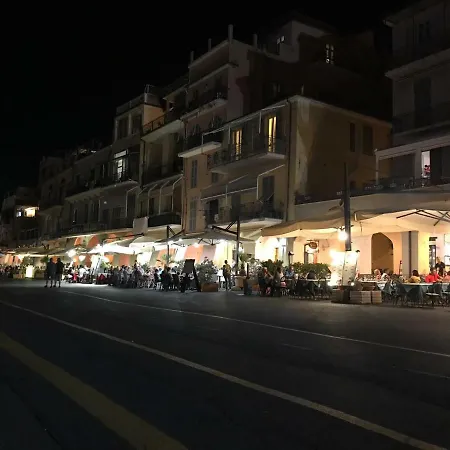 Ineja Holidays Imperia